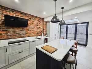 Photo 9- click for photo gallery